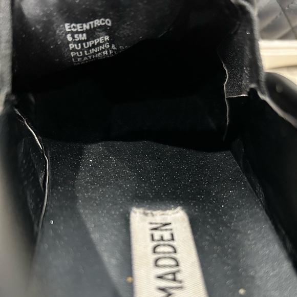 STEVE MADDEN PU LEATHER SLIP-ON SNEAKERS 6.5M - Picture 8 of 8